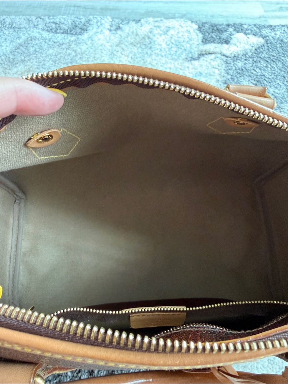 Etro Dark Brown Leather Satchel with Tan Handles - Picture 6 of 16